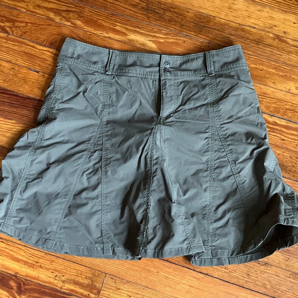 FLAWED Sahalie "Transport" Active A-Line Skort - Olive Green size 6
